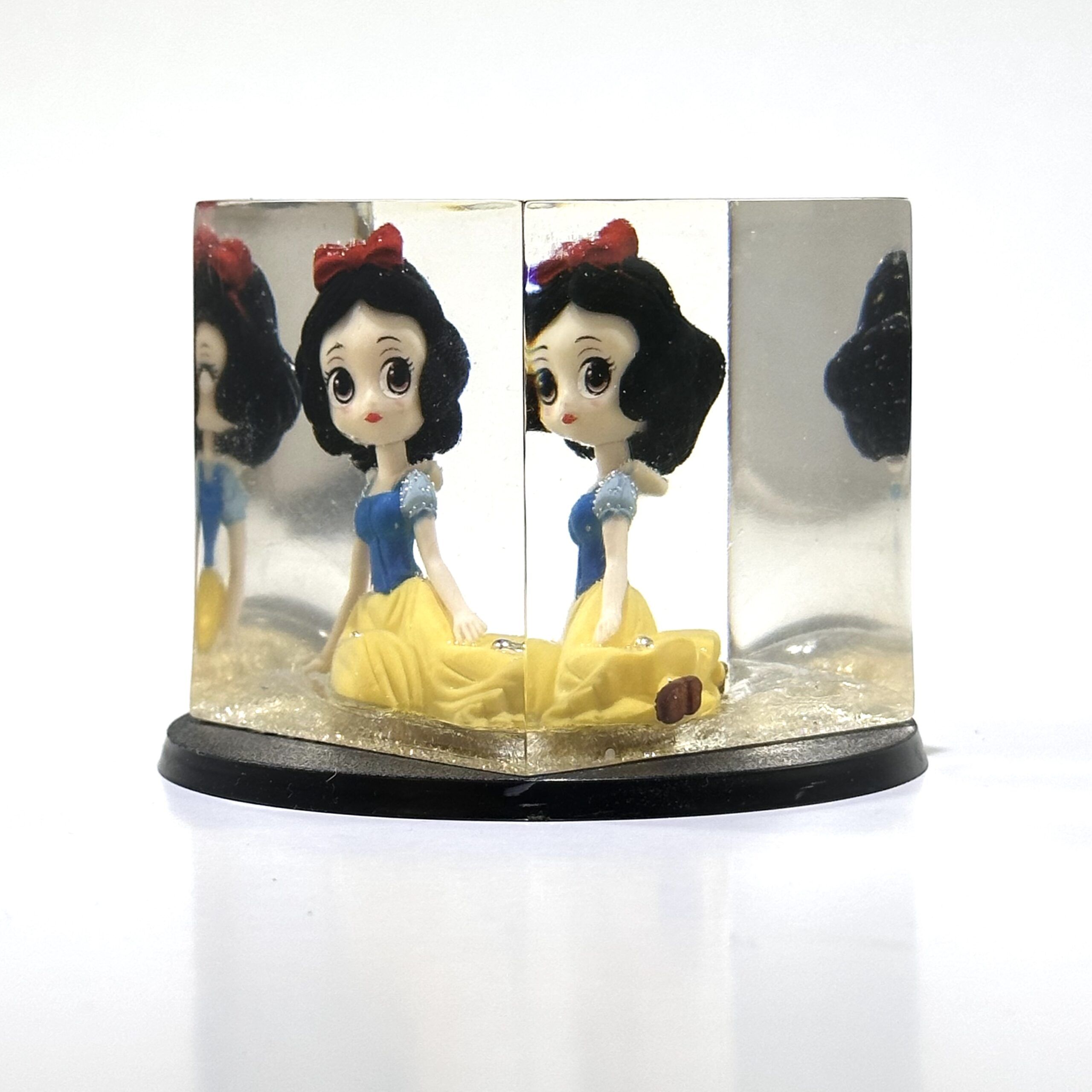 Princesa encapsulada epoxi - Imagen 3